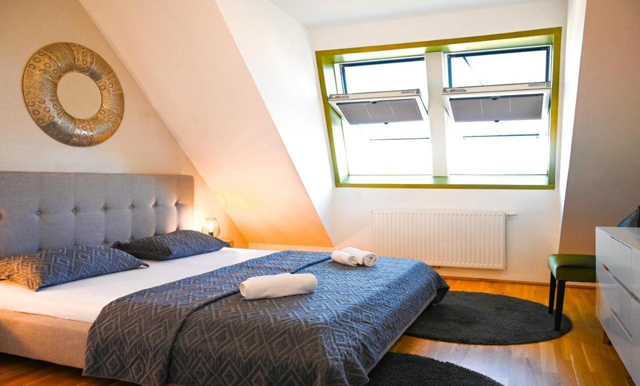 Apartmán Modern Duplex Museumsquartier Vídeň Exteriér fotografie
